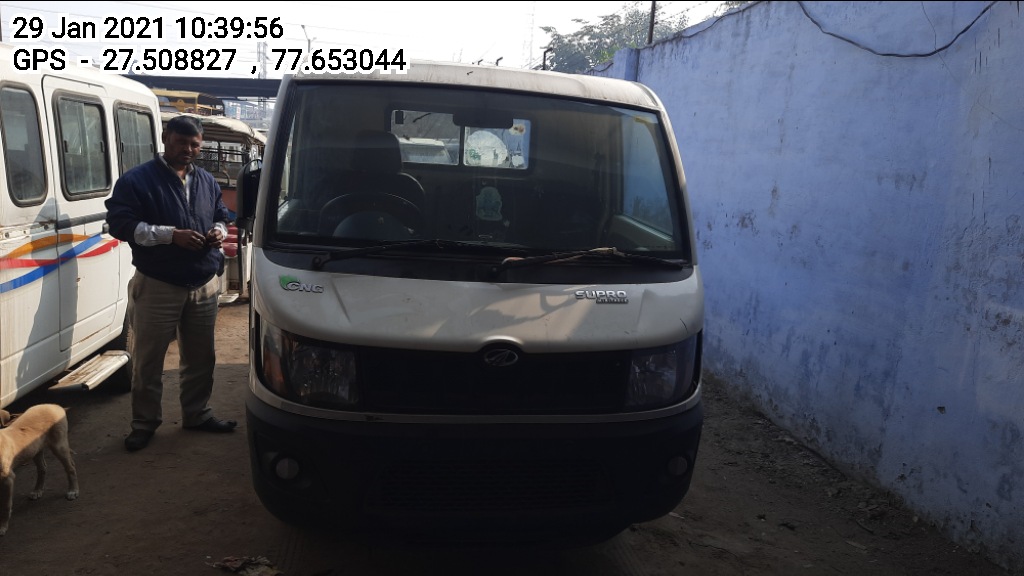 MAHINDRA
