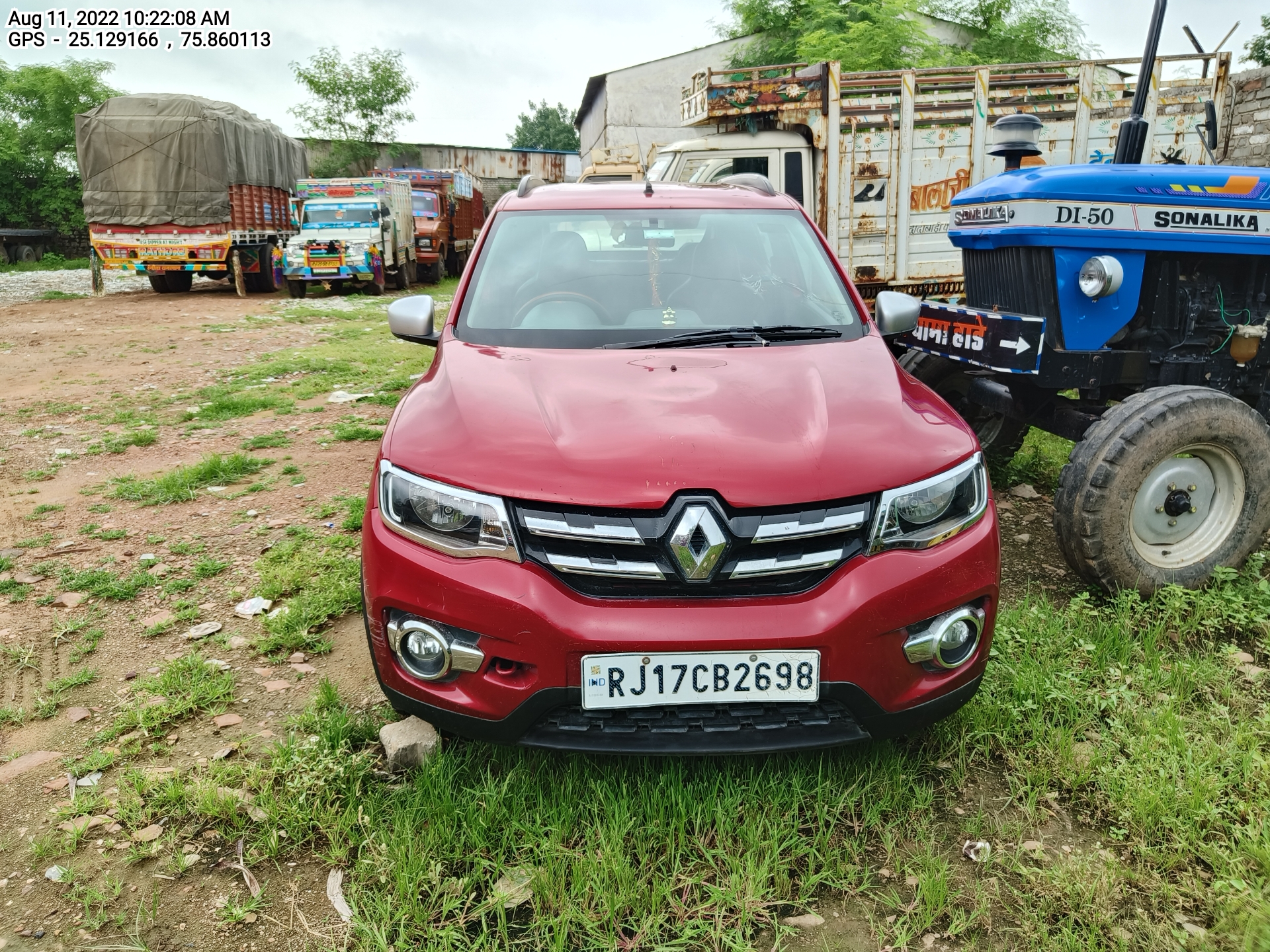 RENAULT