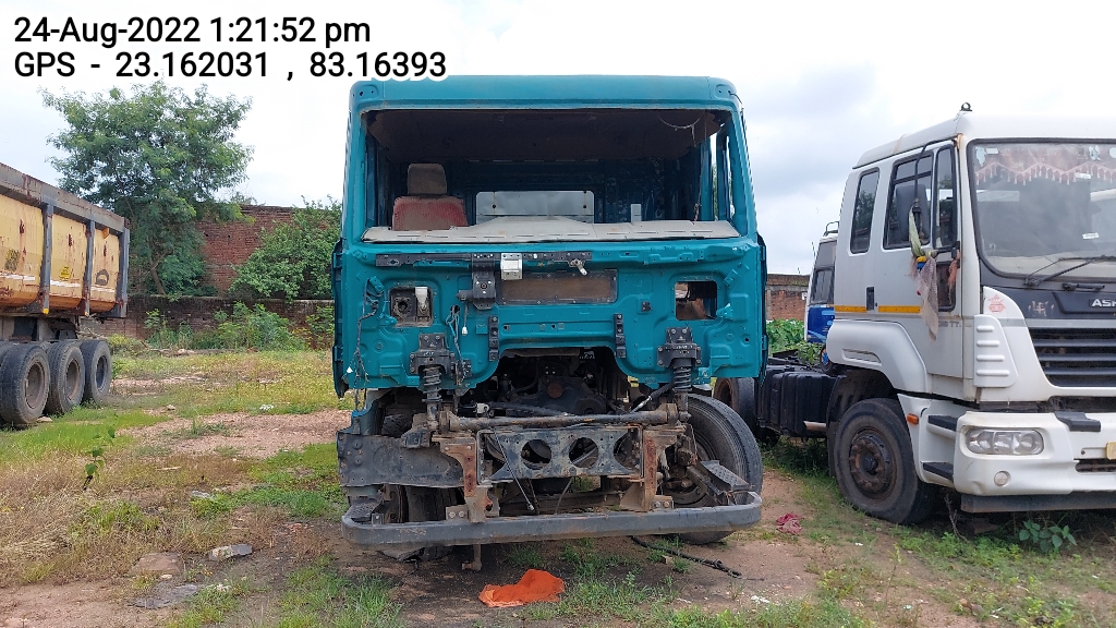 front_right_view