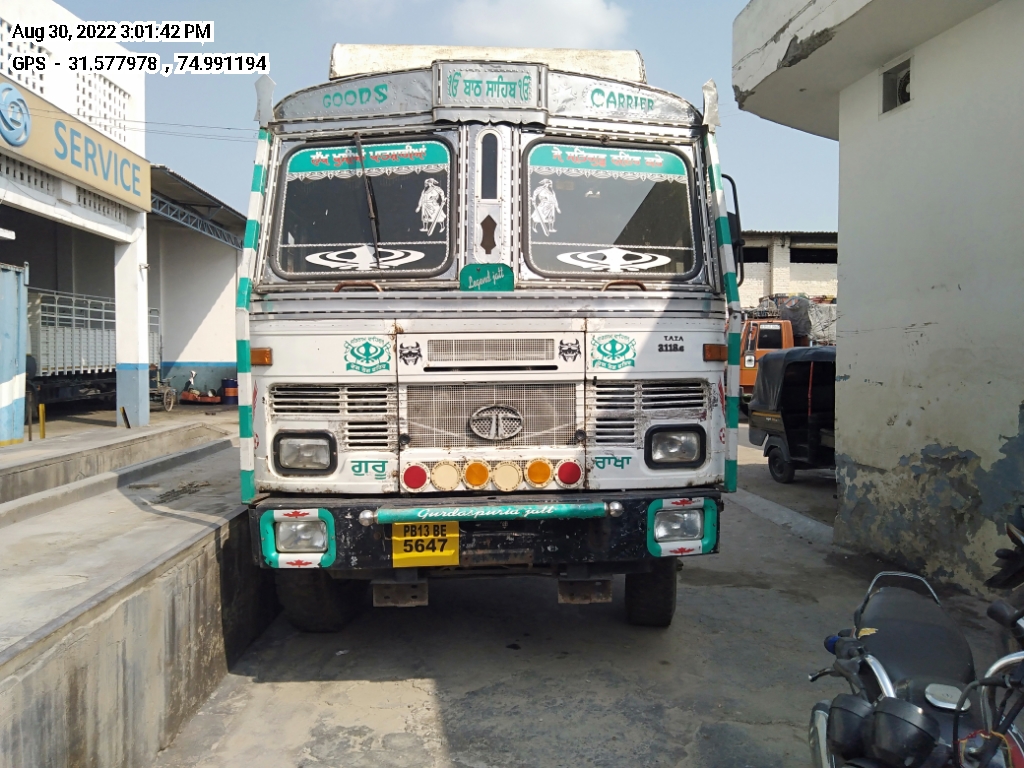 front_right_view