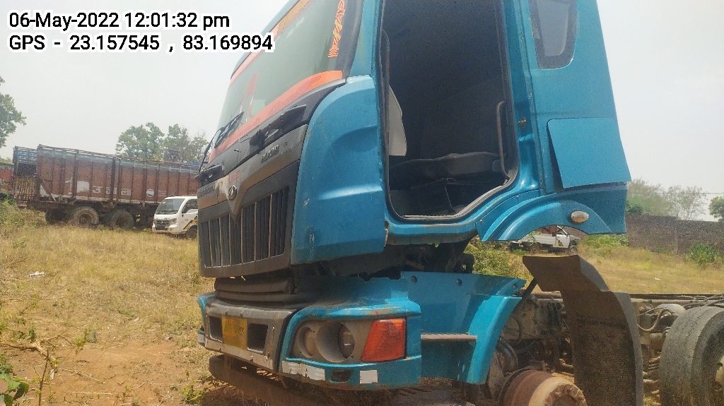  MAHINDRA BLAZO 37