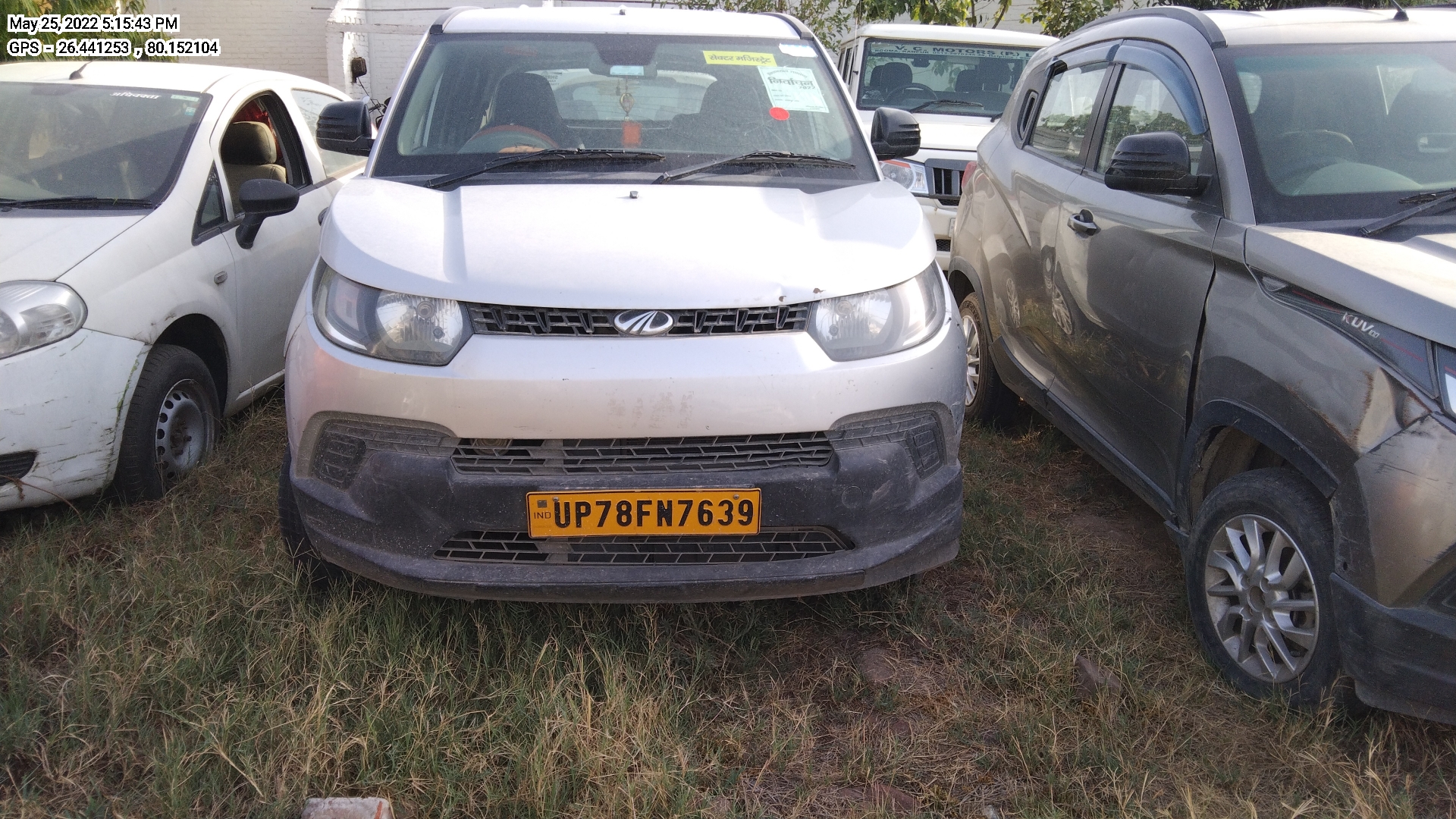  MAHINDRA KUV 100