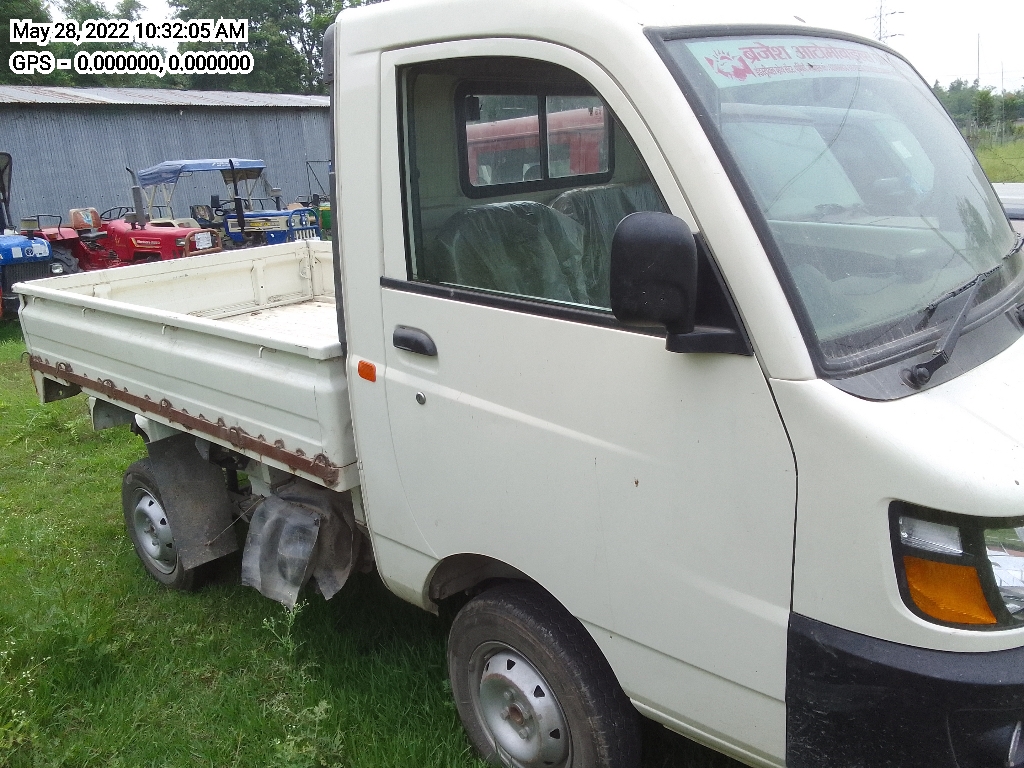  Mahindra MINI LCV