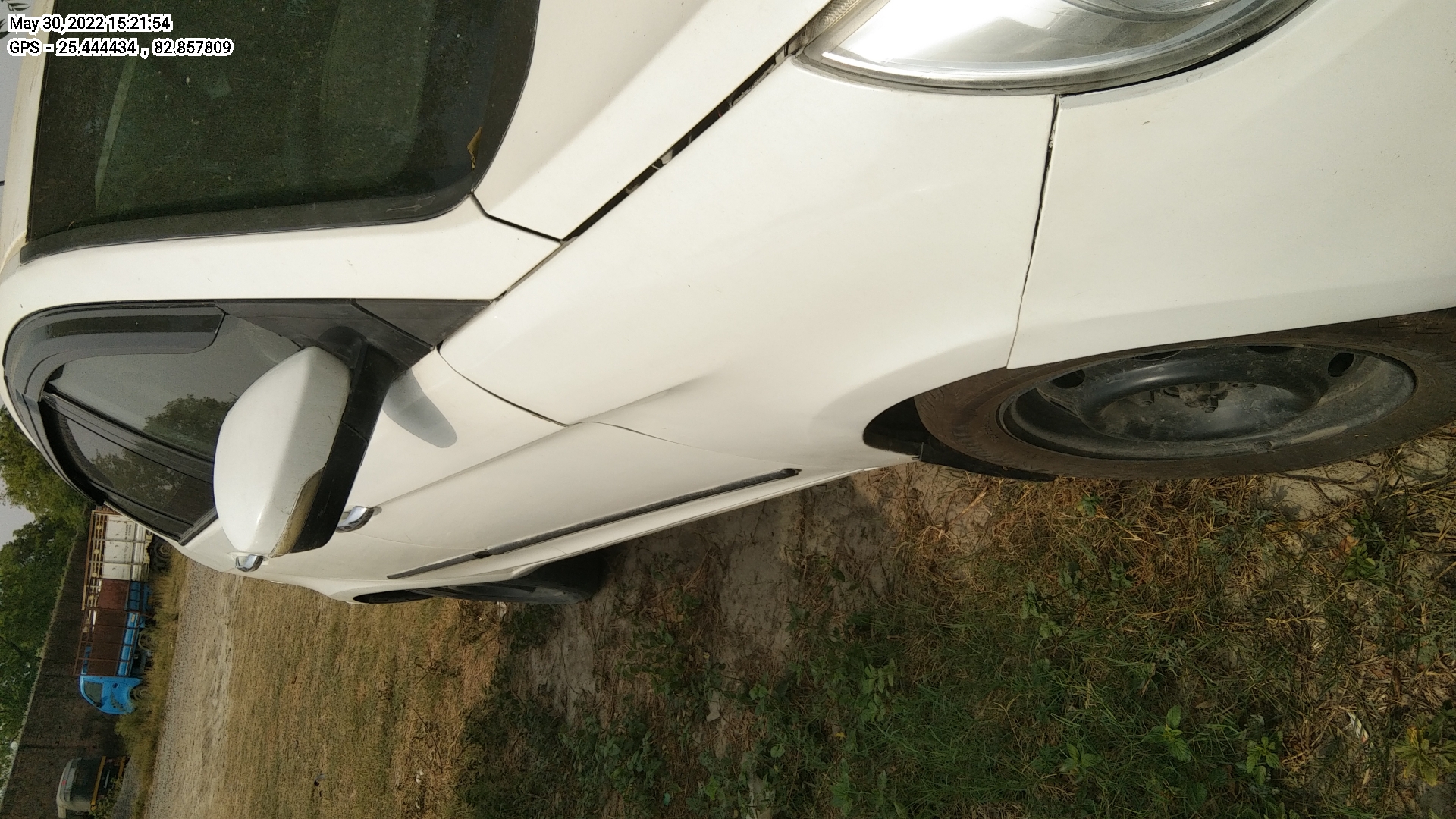 front_right_view