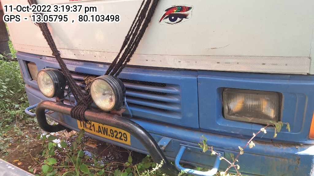 MAHINDRA NAVISTAR