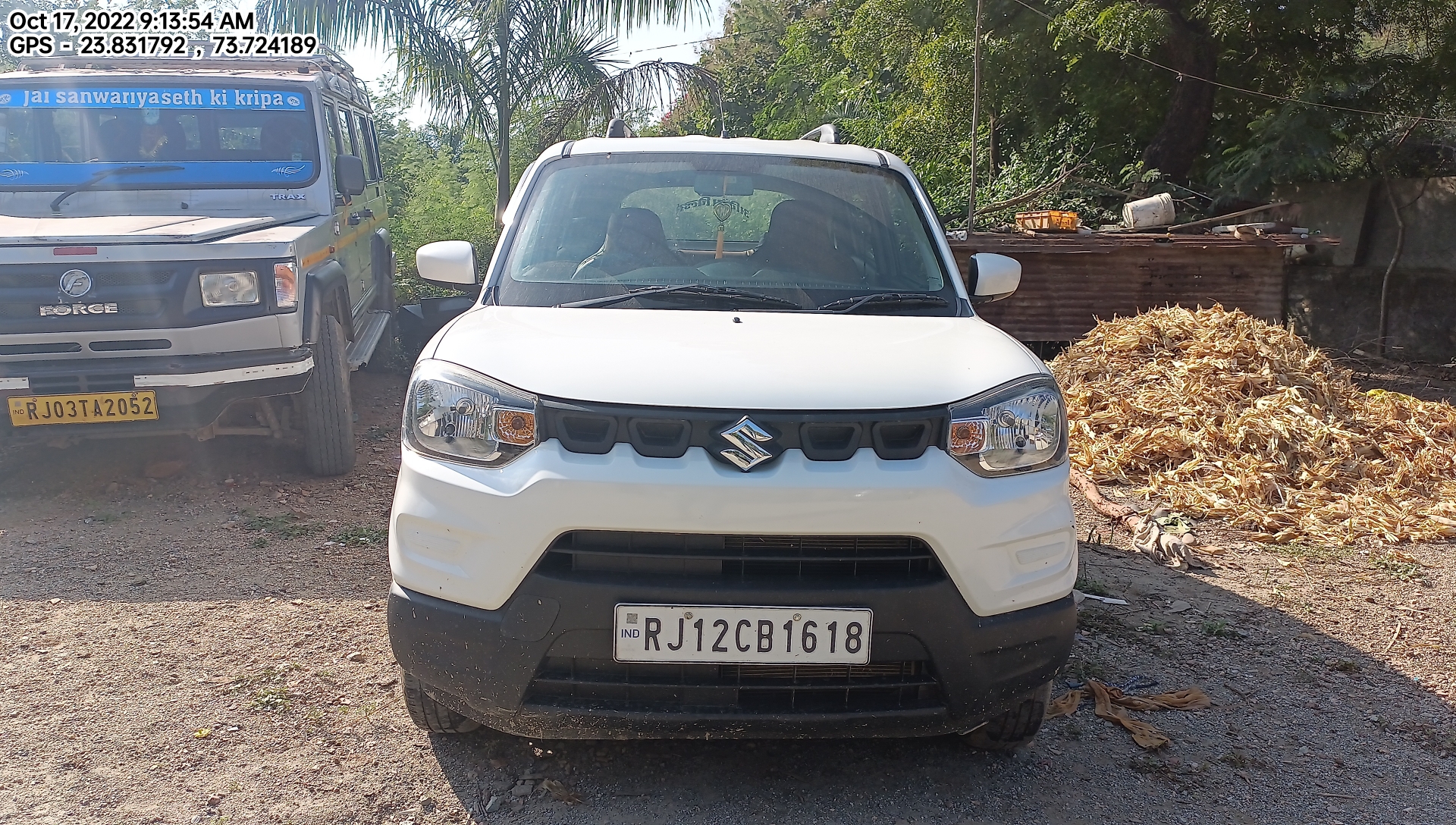 front_right_view