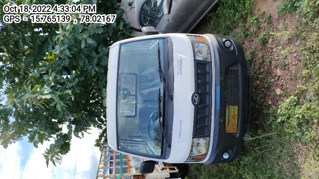  MAHINDRA AND MAHINDRA SUPRO PROFIT TRUCK