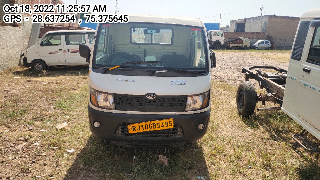  MAHINDRA AND MAHINDRA SUPRO PROFIT TRUCK