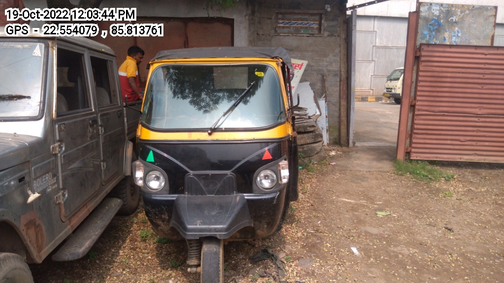 MAHINDRA