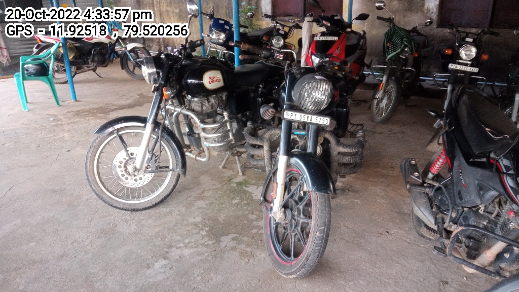  ROYAL ENFIELD CLASSIC STEALTH BLACK