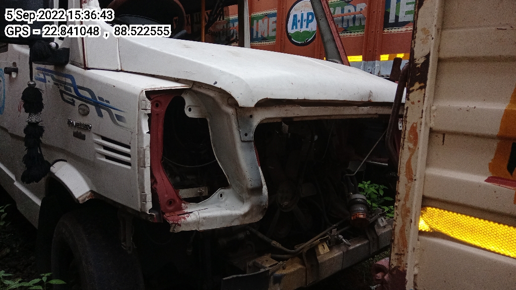  FORCE MOTORS TRAVELLER T1