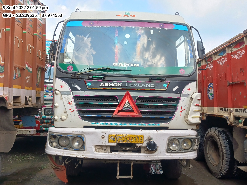  ASHOK LEYLAND U 2518