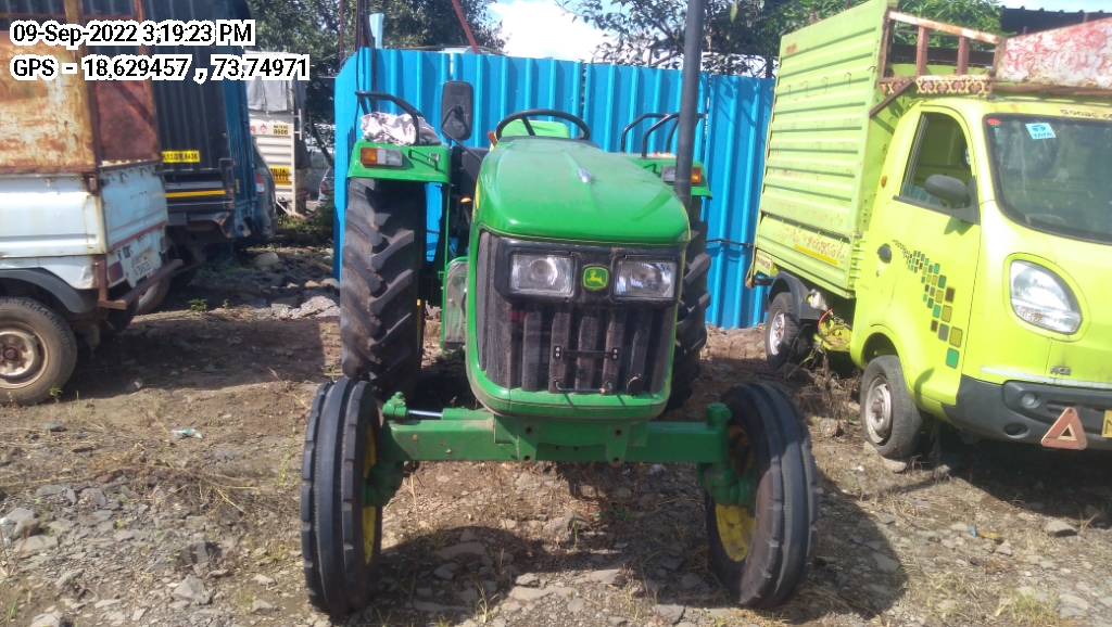 JOHN DEERE
