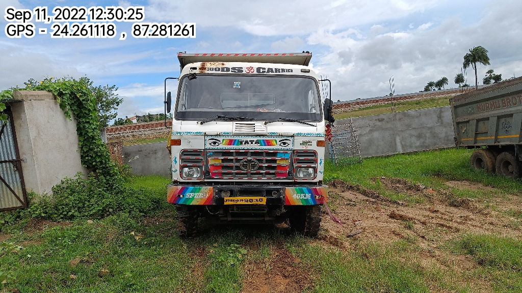 TATA MOTORS