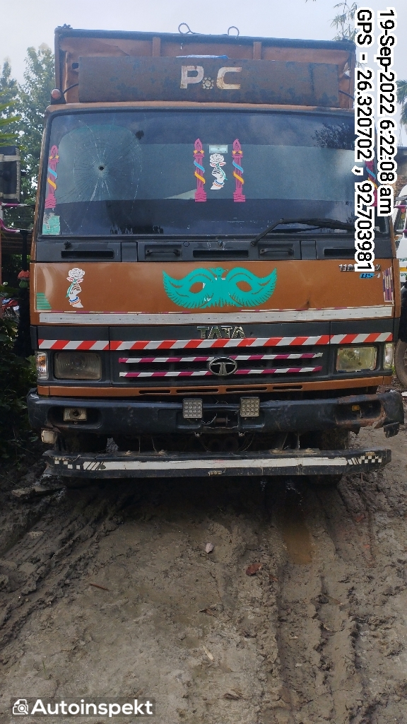 front_right_view