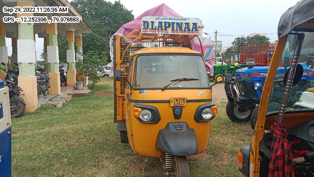 front_right_view
