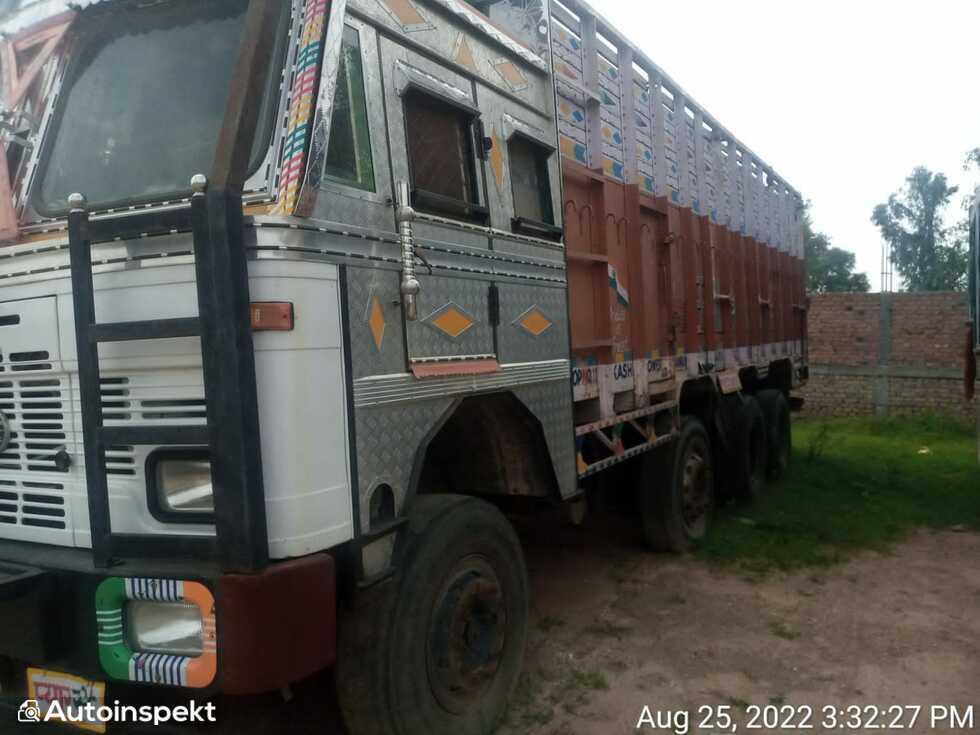  ASHOK LEYLAND 3118